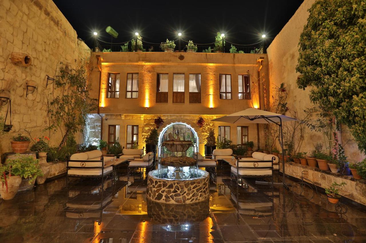 Aja Cappadocia Cave Hotel Ürgüp Exterior photo