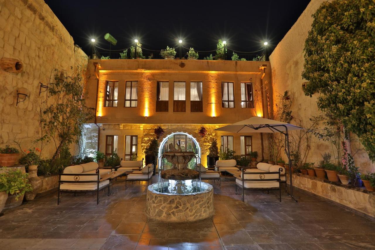 Aja Cappadocia Cave Hotel Ürgüp Exterior photo