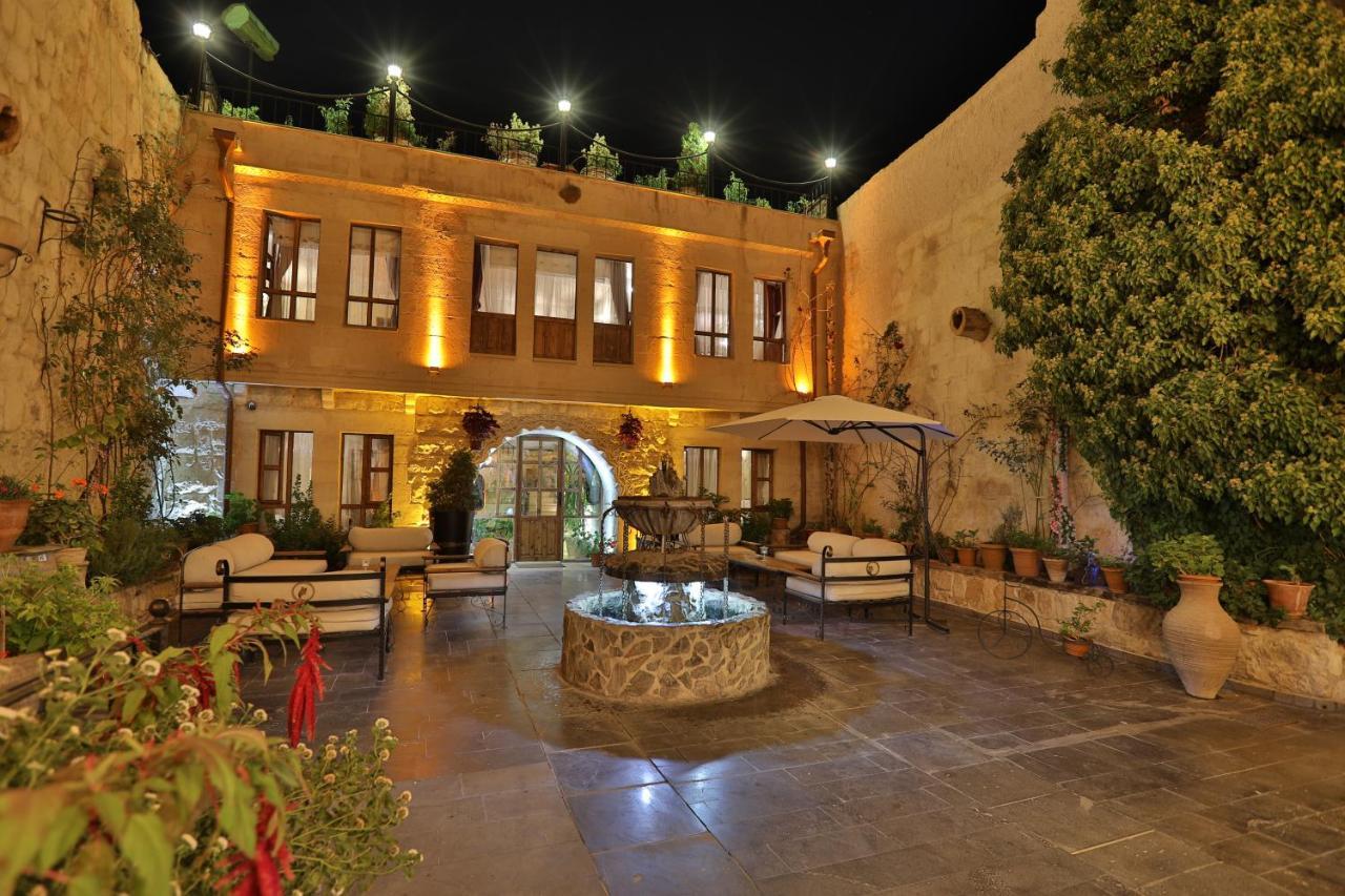 Aja Cappadocia Cave Hotel Ürgüp Exterior photo