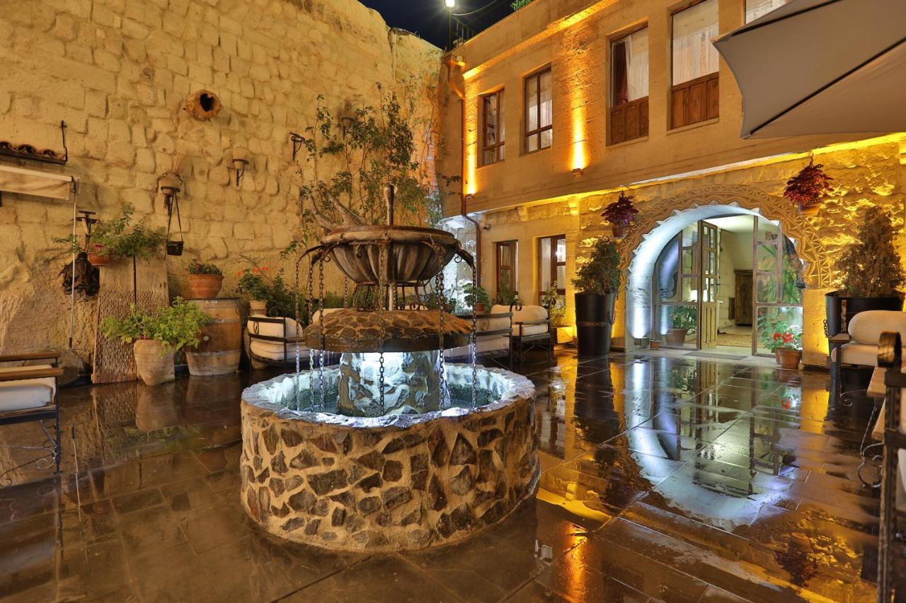 Aja Cappadocia Cave Hotel Ürgüp Exterior photo